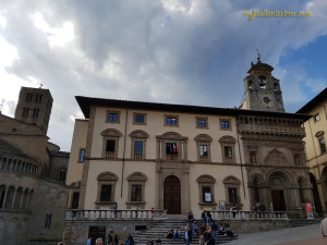 Palazzo della Fraternita dei Laici in Piazza Grande.